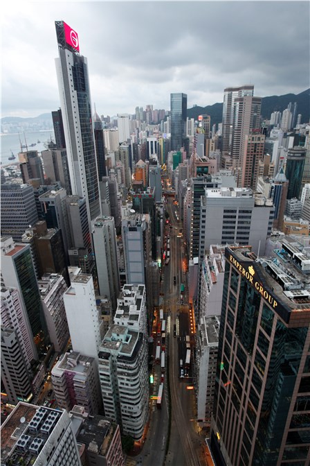 Дома небоскребов со смотровой площадки напоминают кристаллы камней. Гонконг (Степан Поляков)