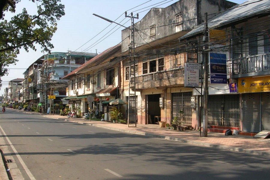 Лаос города