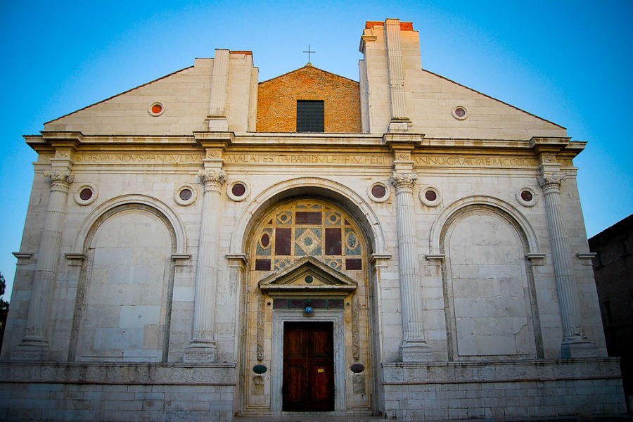 Кафедральный собор Темпио Малатестиано