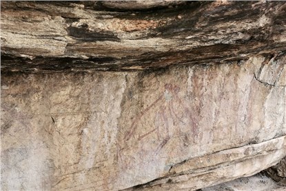Рисунки в пещерах Кондоа