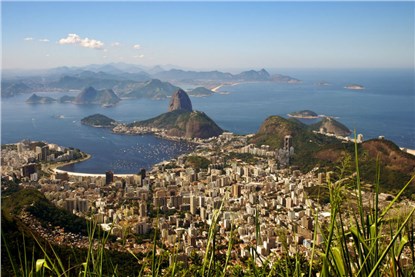 С горы можно увидеть весь Рио