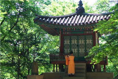 Дворец Чхандоккун с тайным садом Хувон