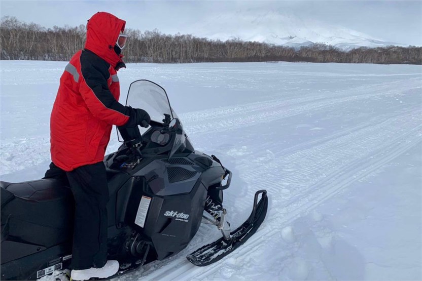 Сухая речка — путь к подножию вулкана Авачинский.