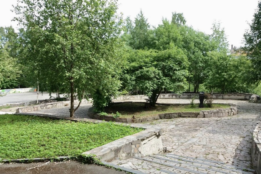 Петровский сад