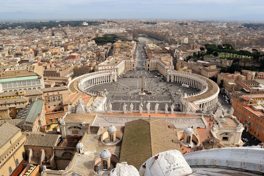 Ватикан - достопримечательности, погода, фото, карта, полное описание Ватикана