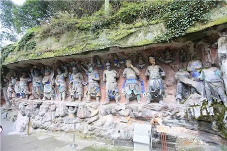 Наскальные рельефы Дацзу Чунцин